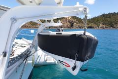 Bow loop used as lifting point